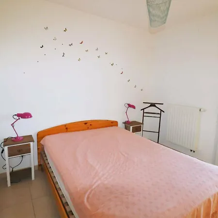 Superbe P2 Neuf, Parking Securise, Terrasse, Au Calme - 4 Pers, Animaux Admis - Fr-1-307-190 * Le Grau-du-Roi
