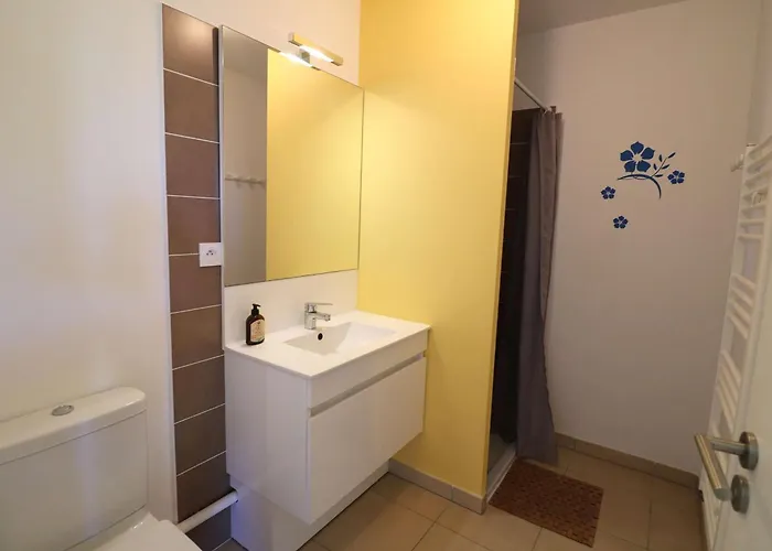 Superbe P2 Neuf, Parking Securise, Terrasse, Au Calme - 4 Pers, Animaux Admis - Fr-1-307-190